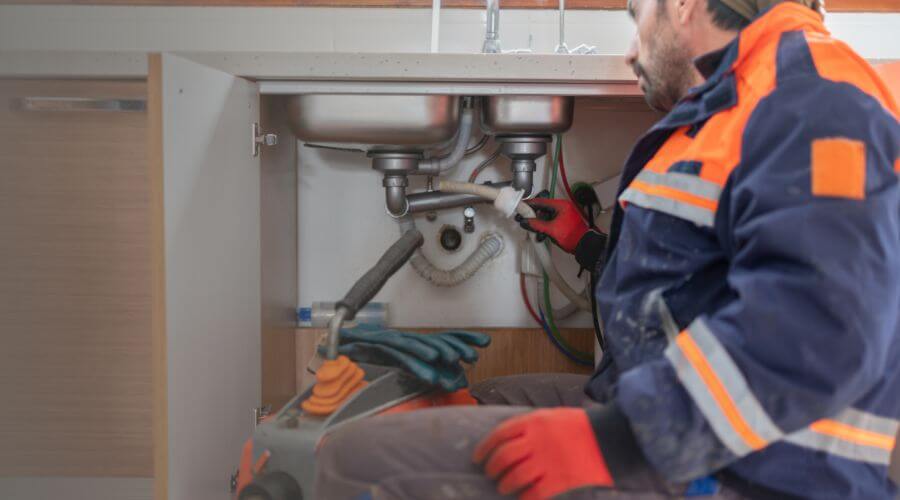 Professional slab leak plumber services in Balch Springs, TX